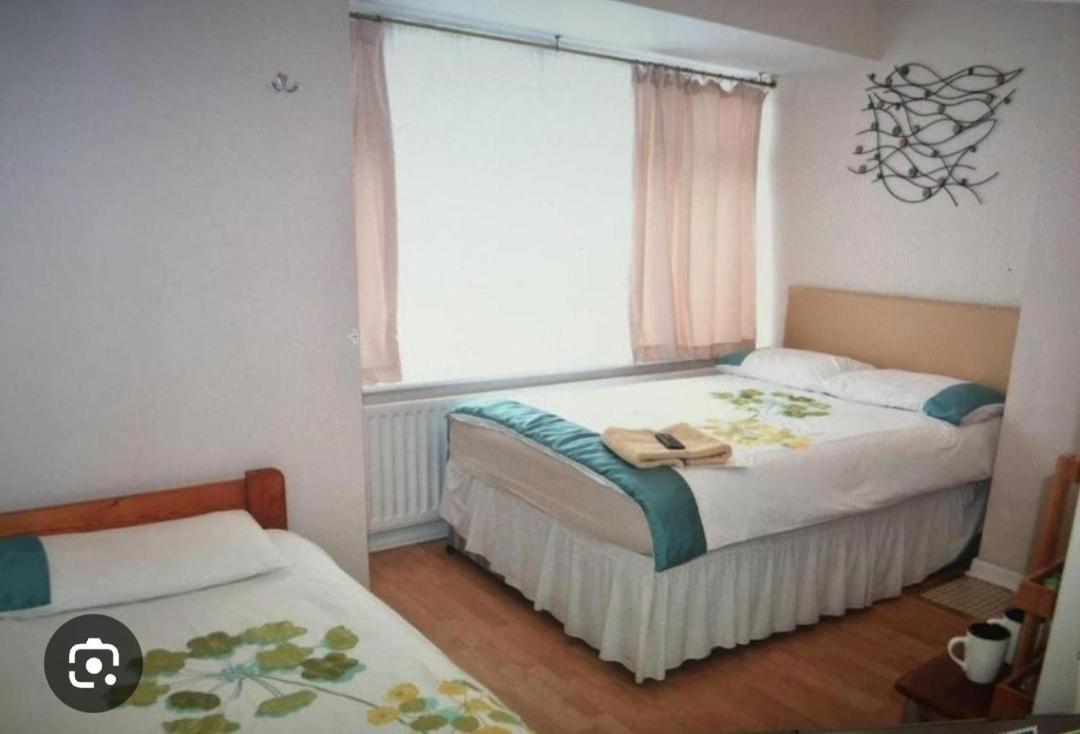 Spring Lodge Bournemouth Bagian luar foto