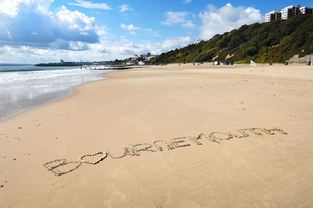 Spring Lodge Bournemouth Bagian luar foto