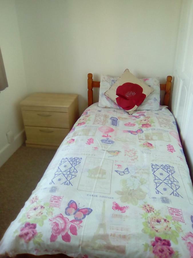 Spring Lodge Bournemouth Bagian luar foto